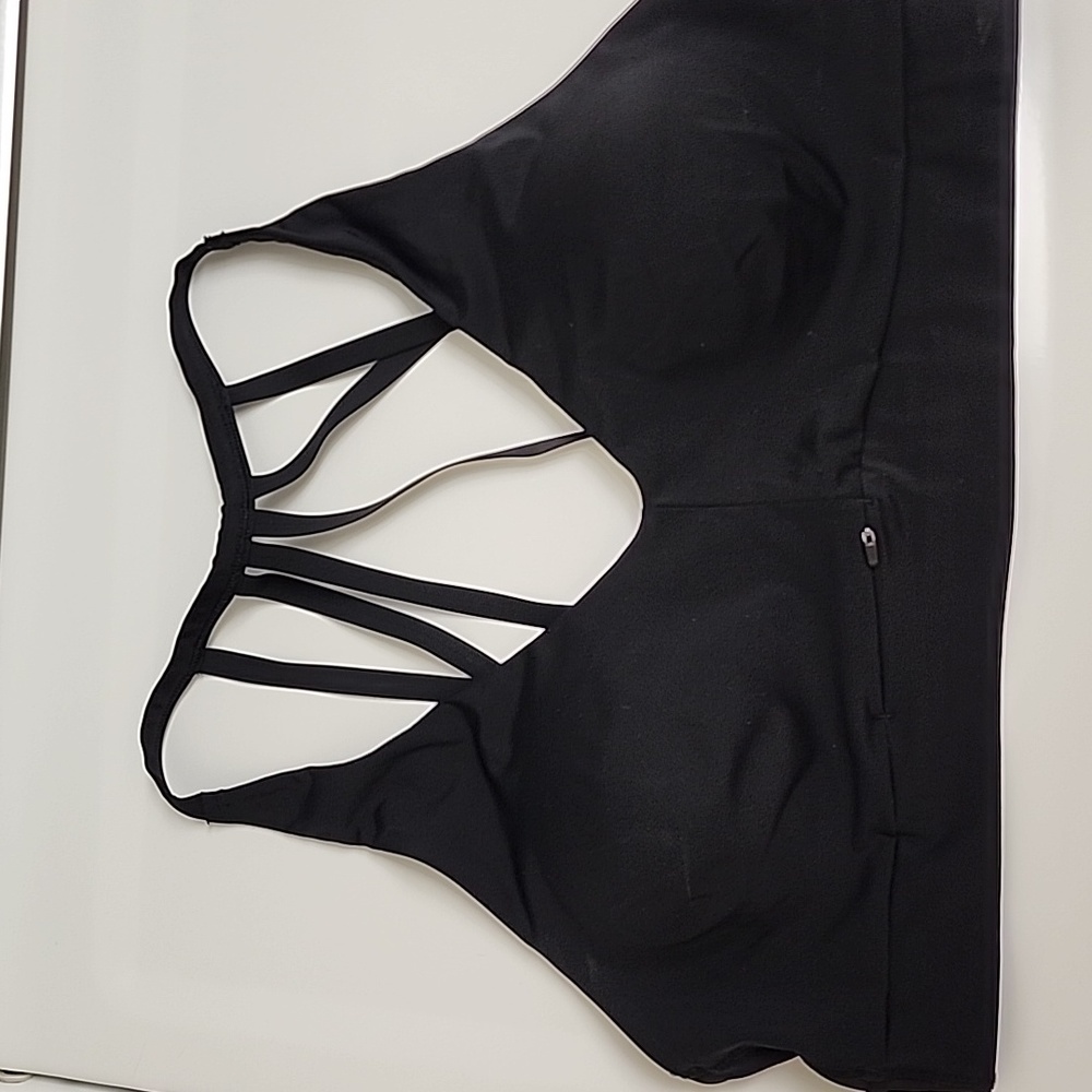 ATHLETA, 38B/C, Sexy Strappy Cage  Suryana Sports Bra, Like New